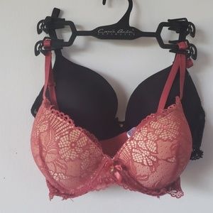 Carrie Amber bras